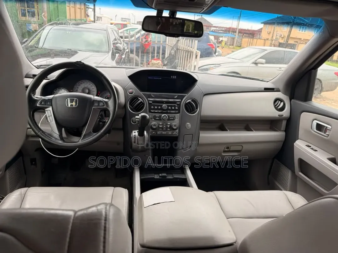 Honda Pilot 2013 Gray