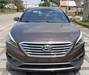 Hyundai Sonata Limited 2.0T Seban (2.0L 4cyl 6A) 2016 Brown