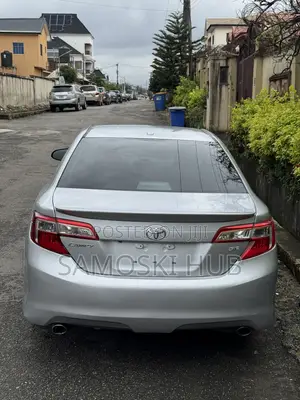 Toyota Camry 2013 Silver