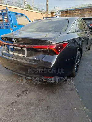Toyota Avalon 2023 Black