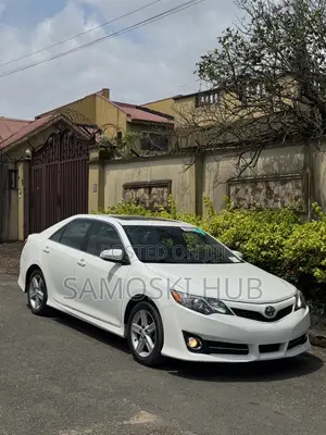 Toyota Camry 2013 White