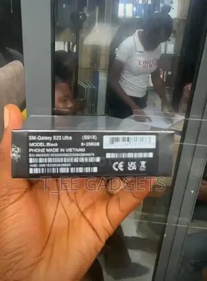 New Samsung Galaxy S23 Ultra 256 GB Black