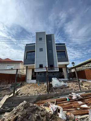 4bdrm Duplex in Gbagada for sale