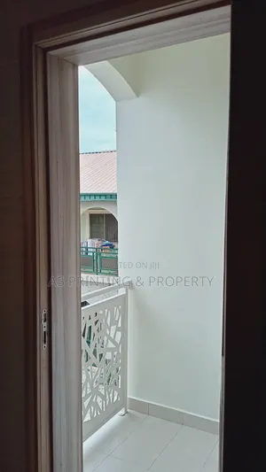 Furnished 3bdrm Penthouse in Mobile Road-Ilaje for rent