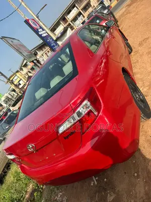 Toyota Camry L 4dr Sedan (2.5L 4cyl 6A) 2013 Red