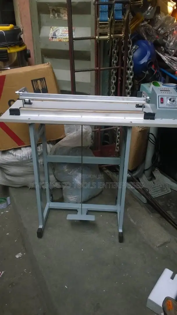 Pedal Impulse Sealing and Cutting Machine