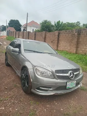 Mercedes-Benz C300 2008 Gray