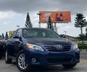 Toyota Camry XLE 4dr Sedan (2.4L 4cyl 5A) 2009 Blue