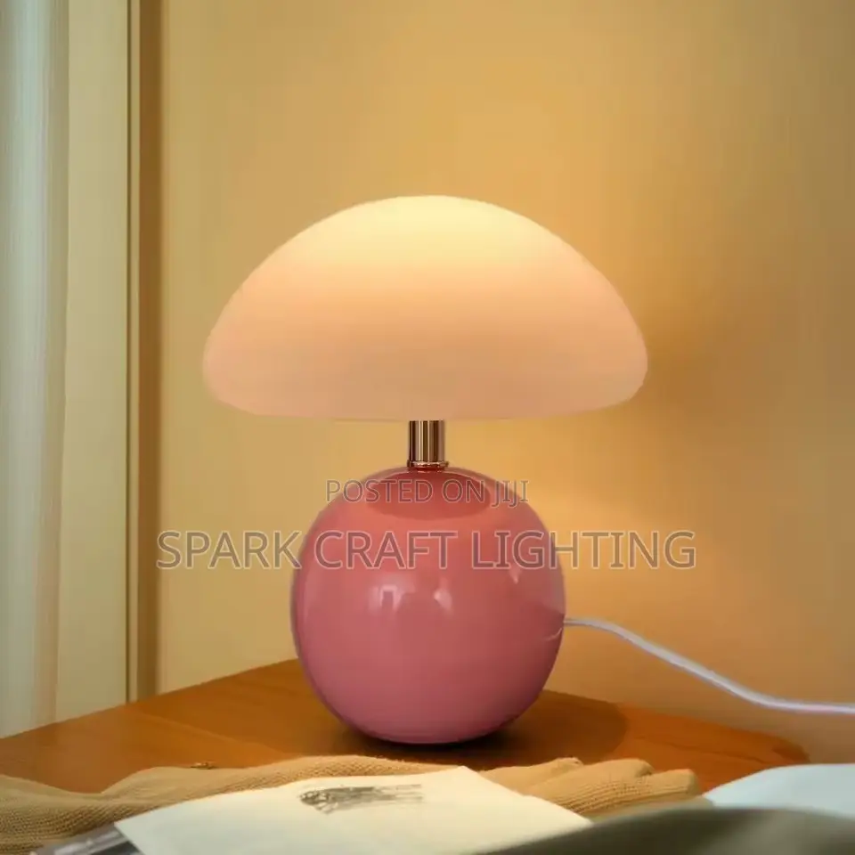 Mushroom Modern Table Lamp
