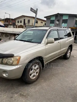 Toyota Highlander 2003 Gold
