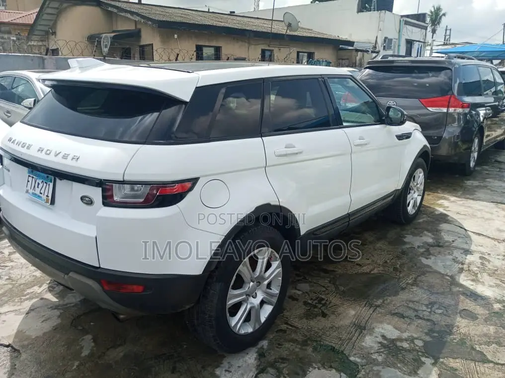 Rover 216 2017 White