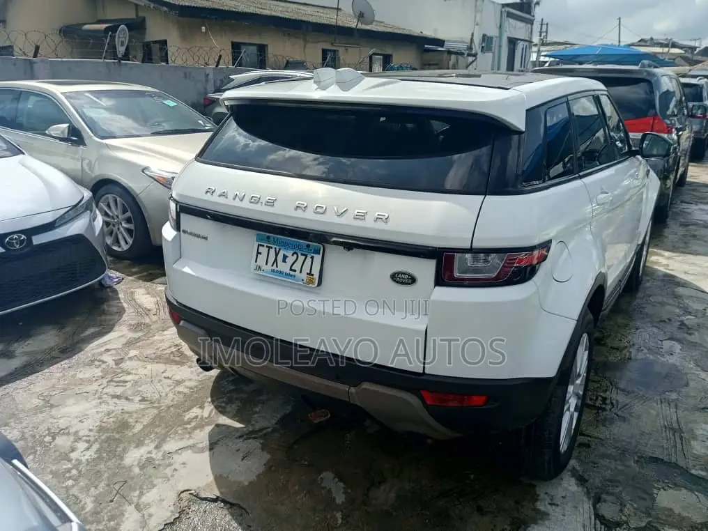 Rover 216 2017 White