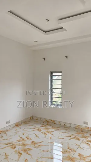 2bdrm Apartment in Ogunfayo, Awoyaya for rent