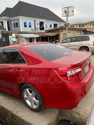 Toyota Camry 2014 Red