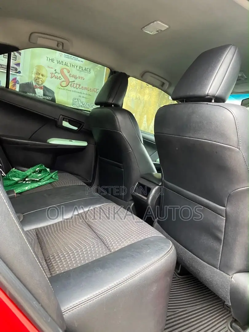 Toyota Camry 2014 Red