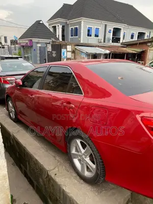 Toyota Camry 2014 Red