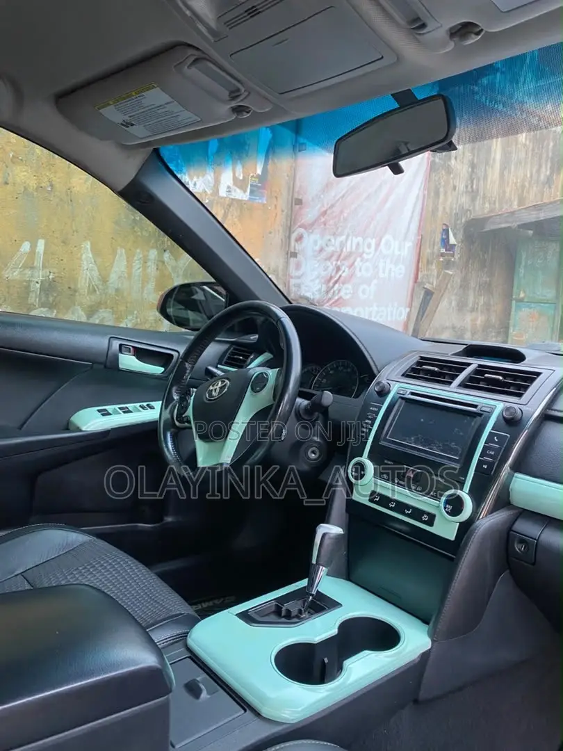 Toyota Camry 2014 Red