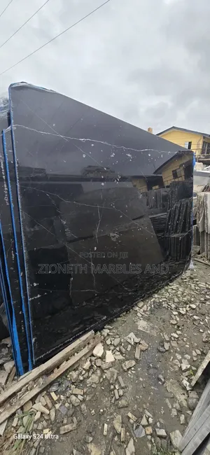 Black Maquin Marble Slab