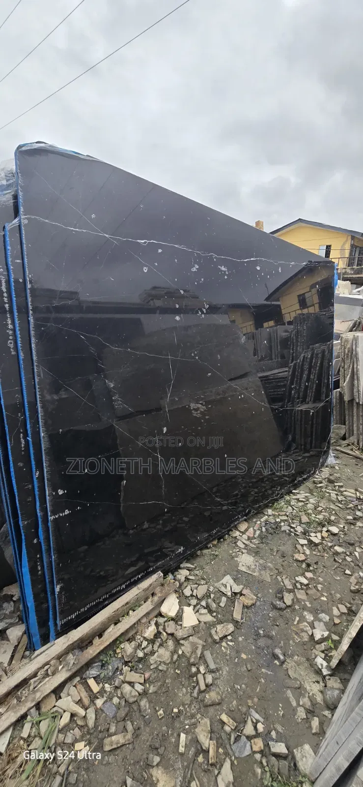 Black Maquin Marble Slab