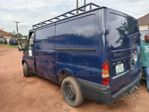 Ford Transit 2002 Blue