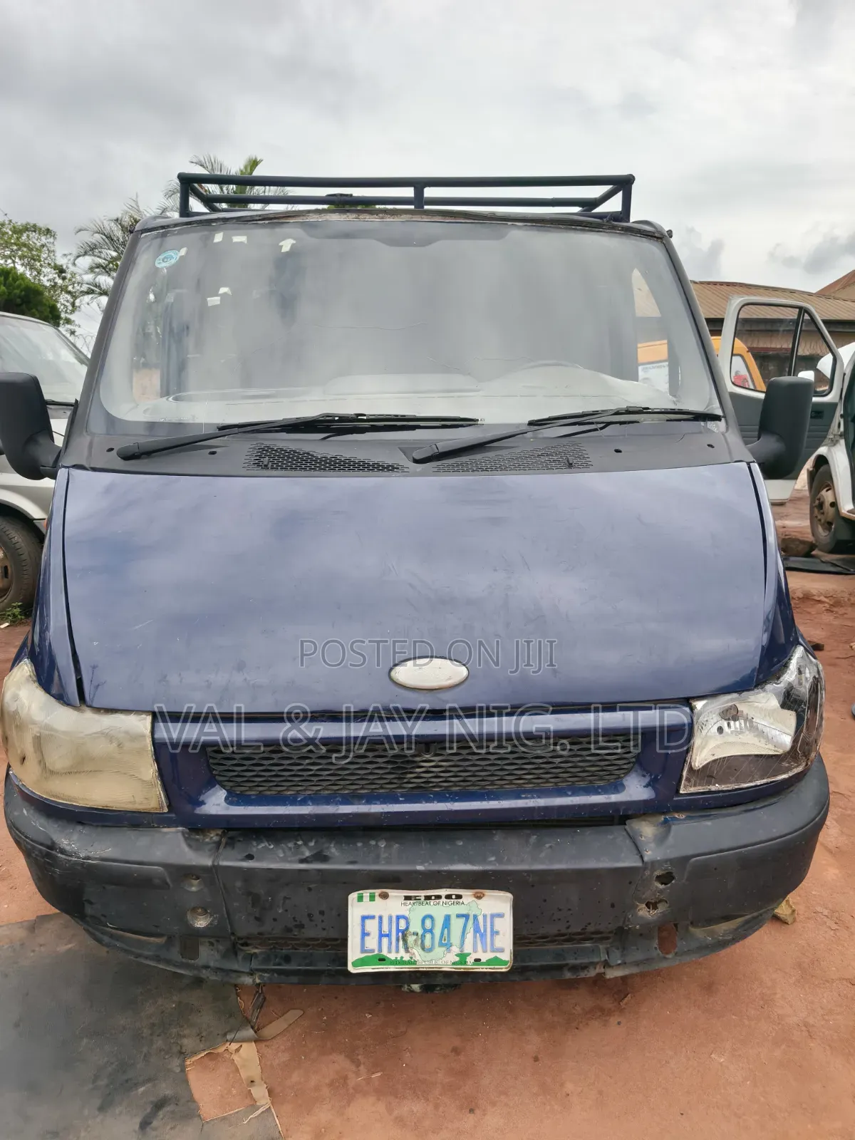 Ford Transit 2002 Blue