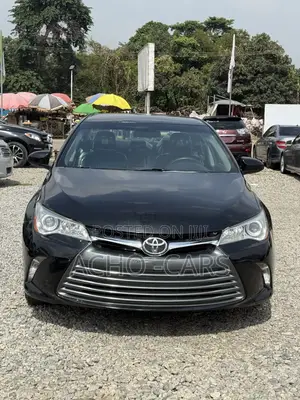 Toyota Camry 2016 Black