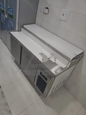 2 Door Salad Bar