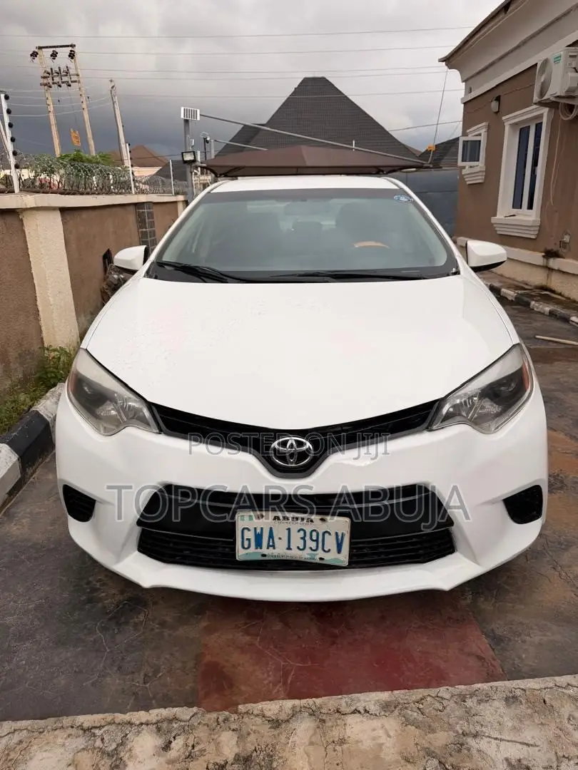 Toyota Corolla 2015 White