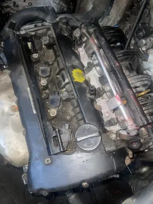 HYUNDIA Sonata Engine 2005