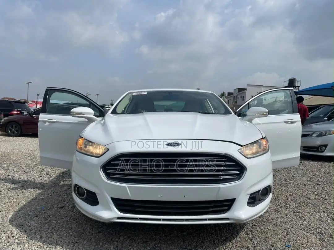 Ford Fusion 2016 White