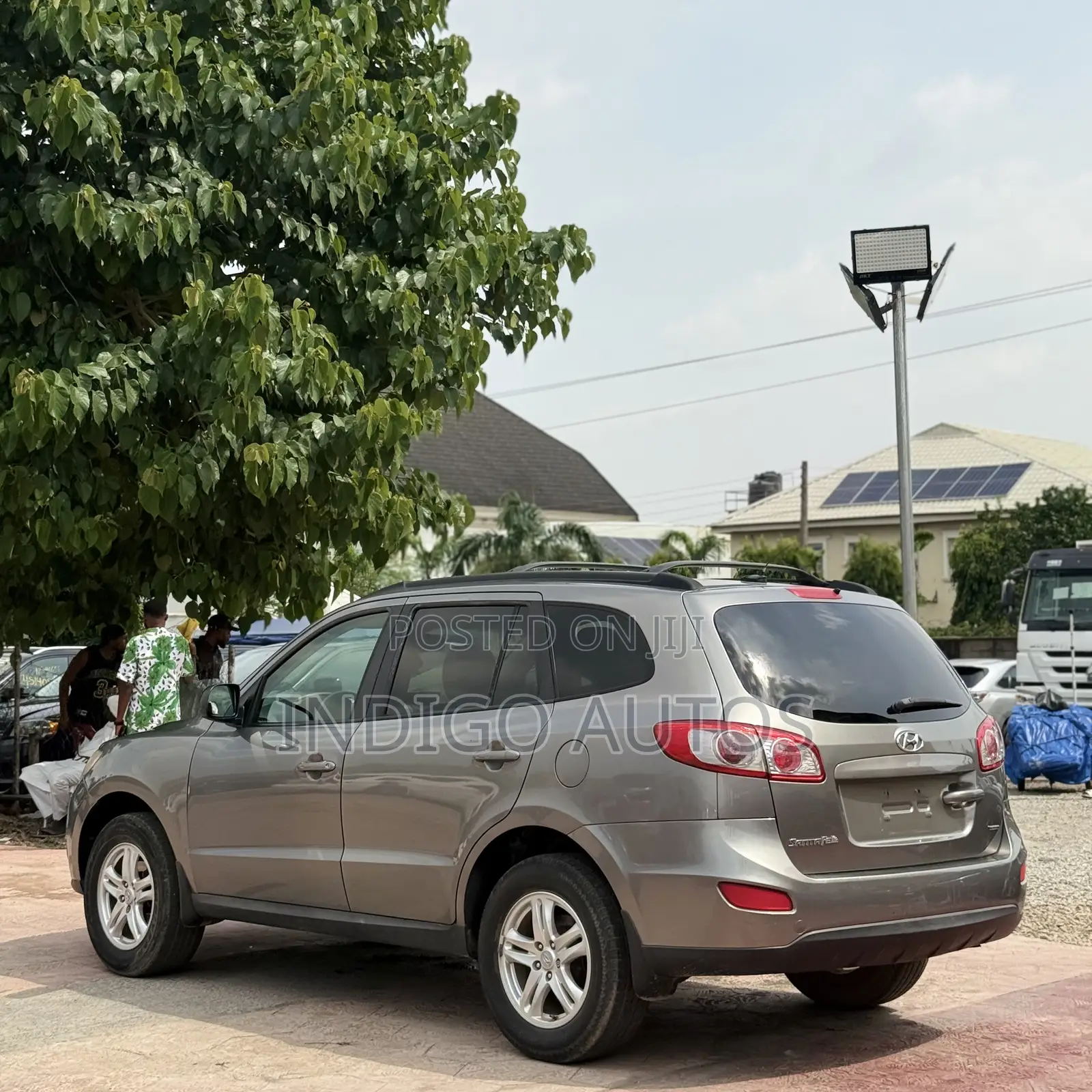 Hyundai Santa Fe 2012 Gray