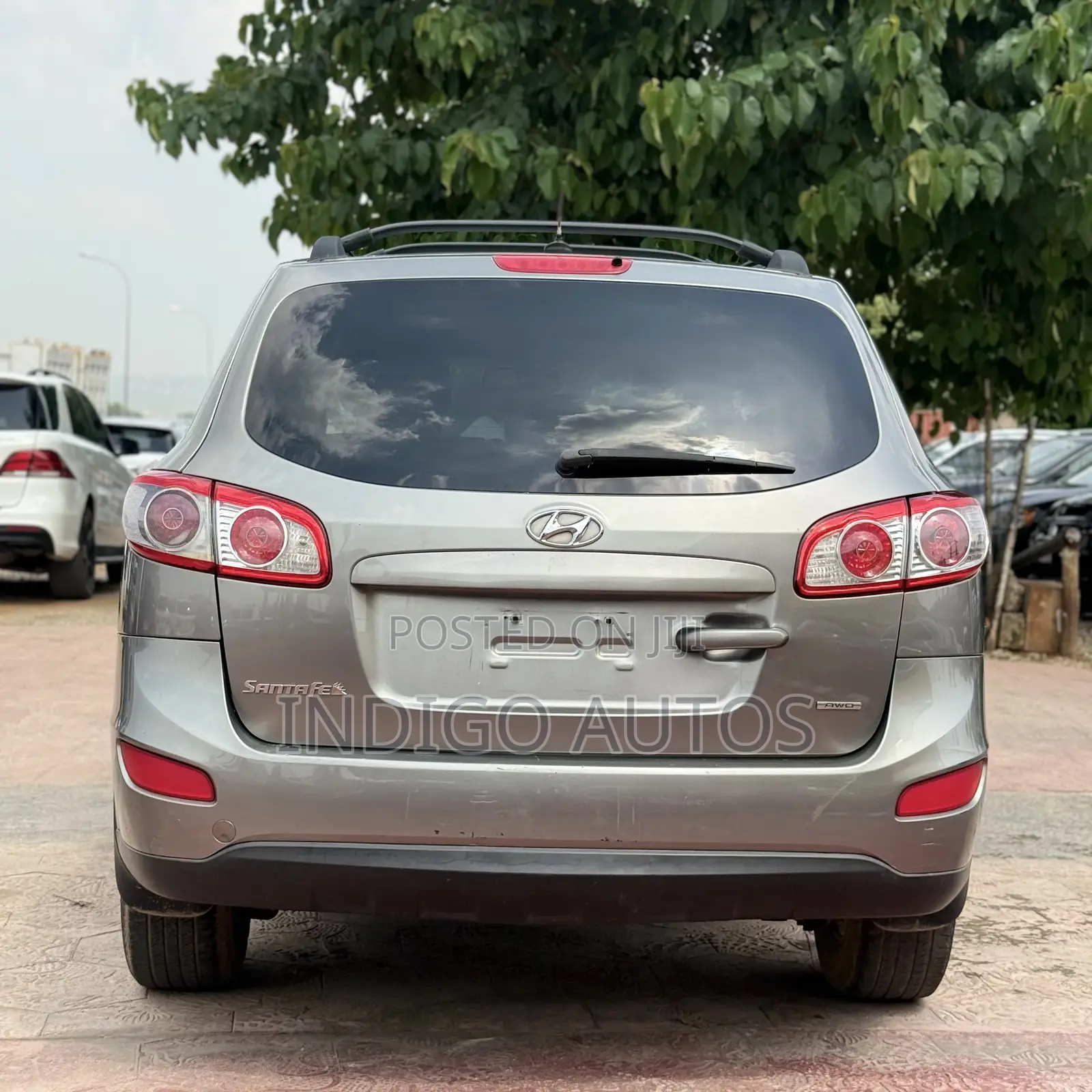 Hyundai Santa Fe 2012 Gray