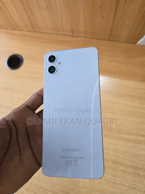Samsung Galaxy A05 64 GB White