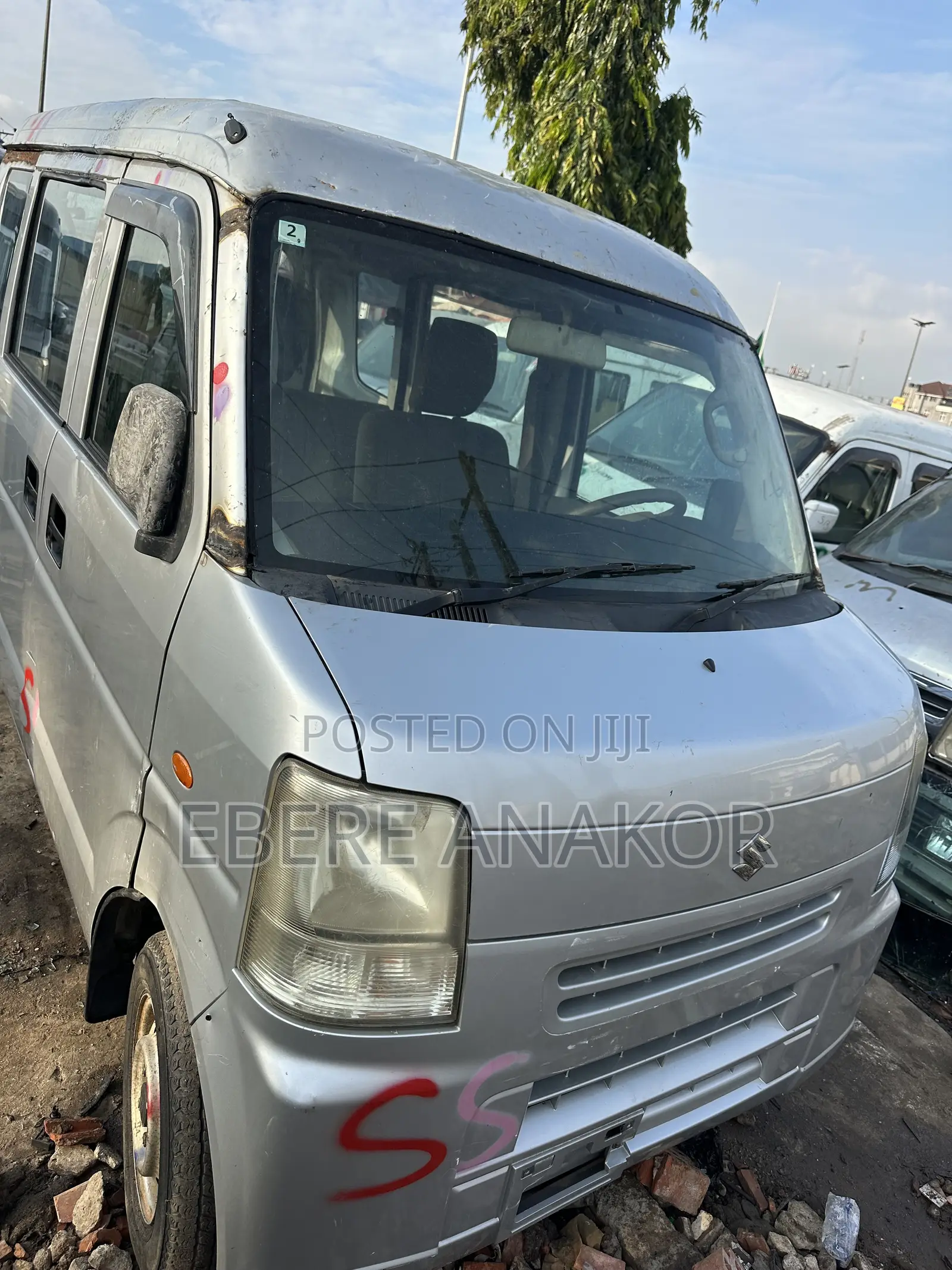 Suzuki Every 2010 White