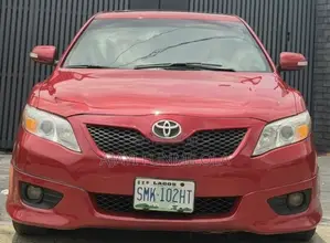 Toyota Camry 2010 Red