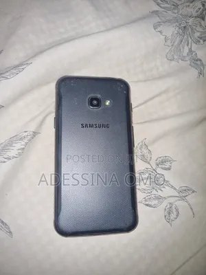 Samsung Galaxy Xcover 4 16 GB Black