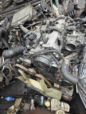 Mitsubishi 4D56 Engine 2.5 Liters Diesel  Engine