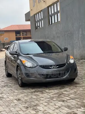 Hyundai Elantra 2012 Gray