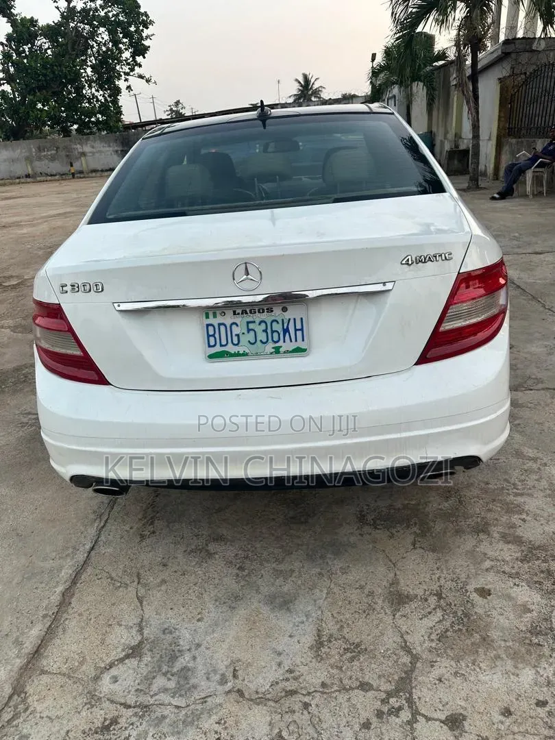 Mercedes-Benz C300 2008 White
