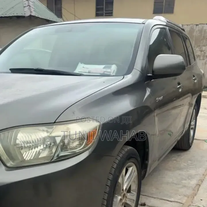 Toyota Highlander 2010 Green