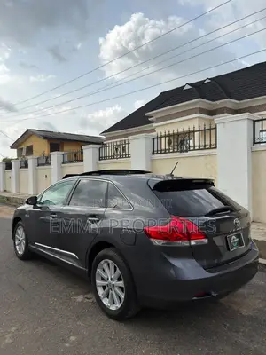 Toyota Venza AWD 2010 Gray