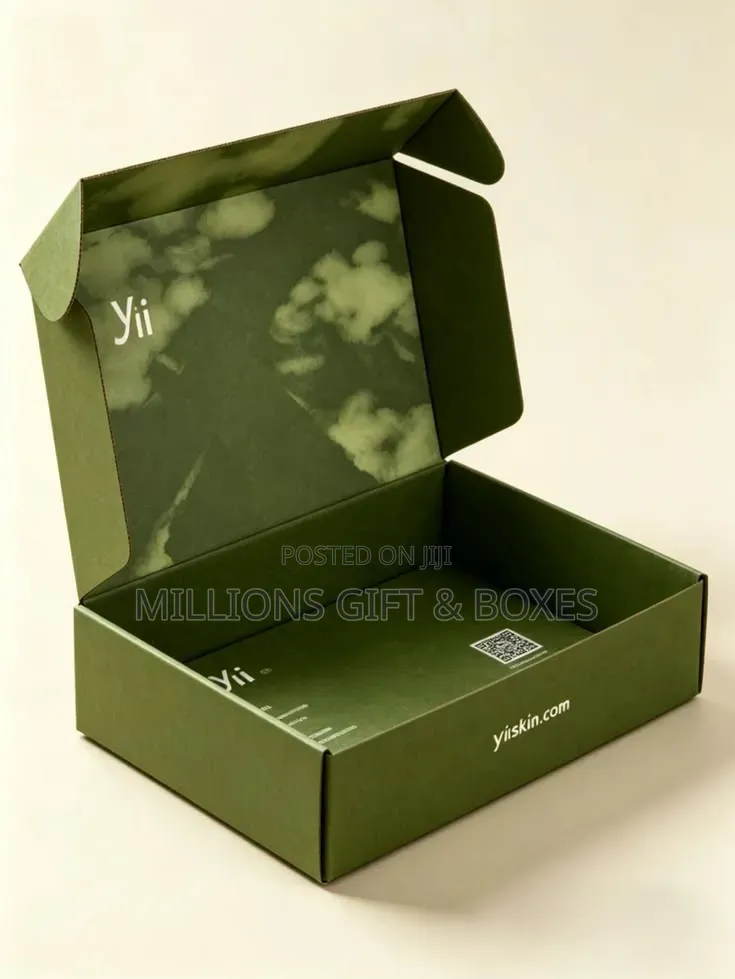 Green/Black Collapsible Box
