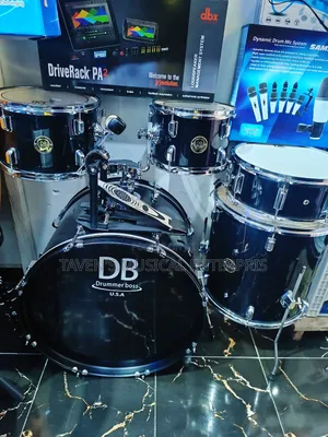 DB Drummer Boss Acoustic Drum Set