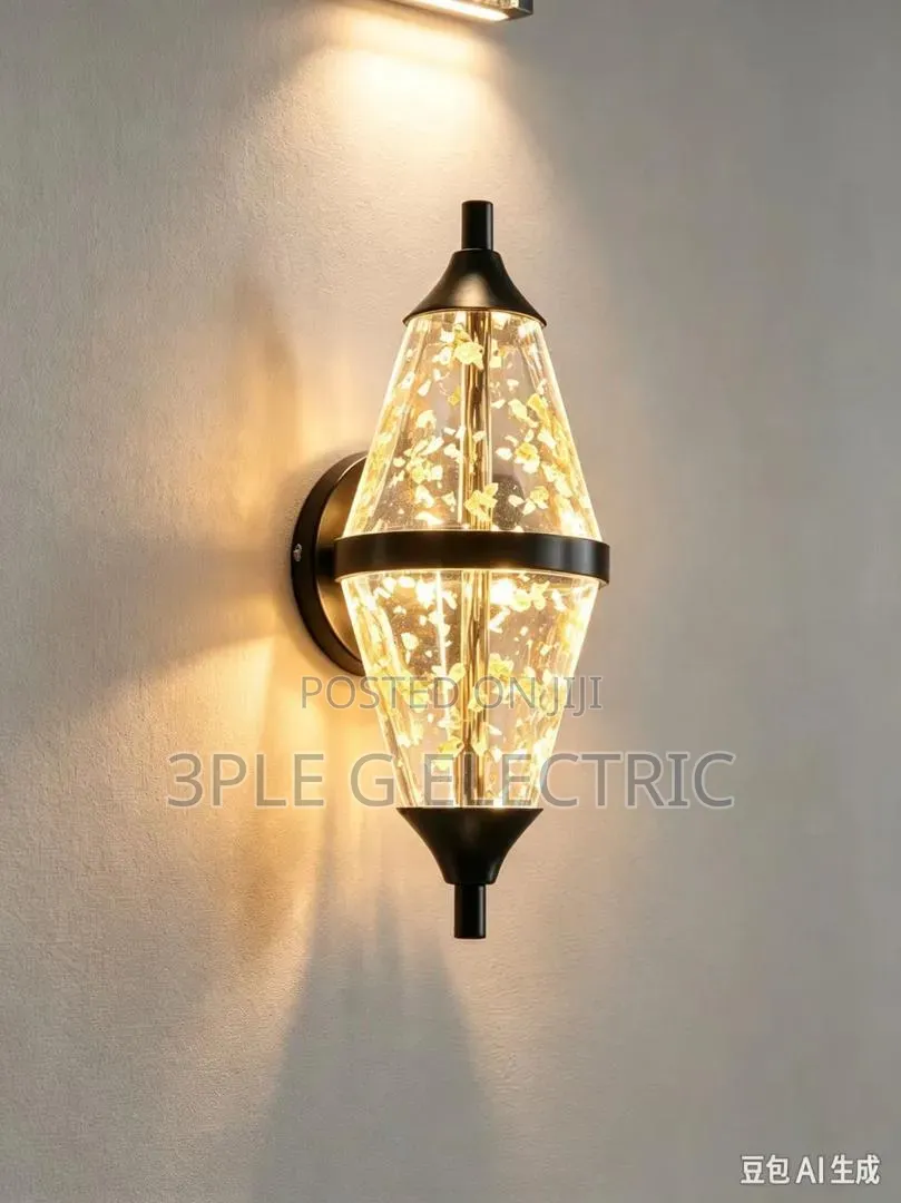Elegant Wall Lamp