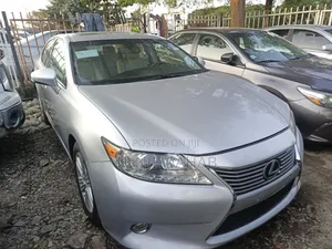 Lexus ES 2014 Silver