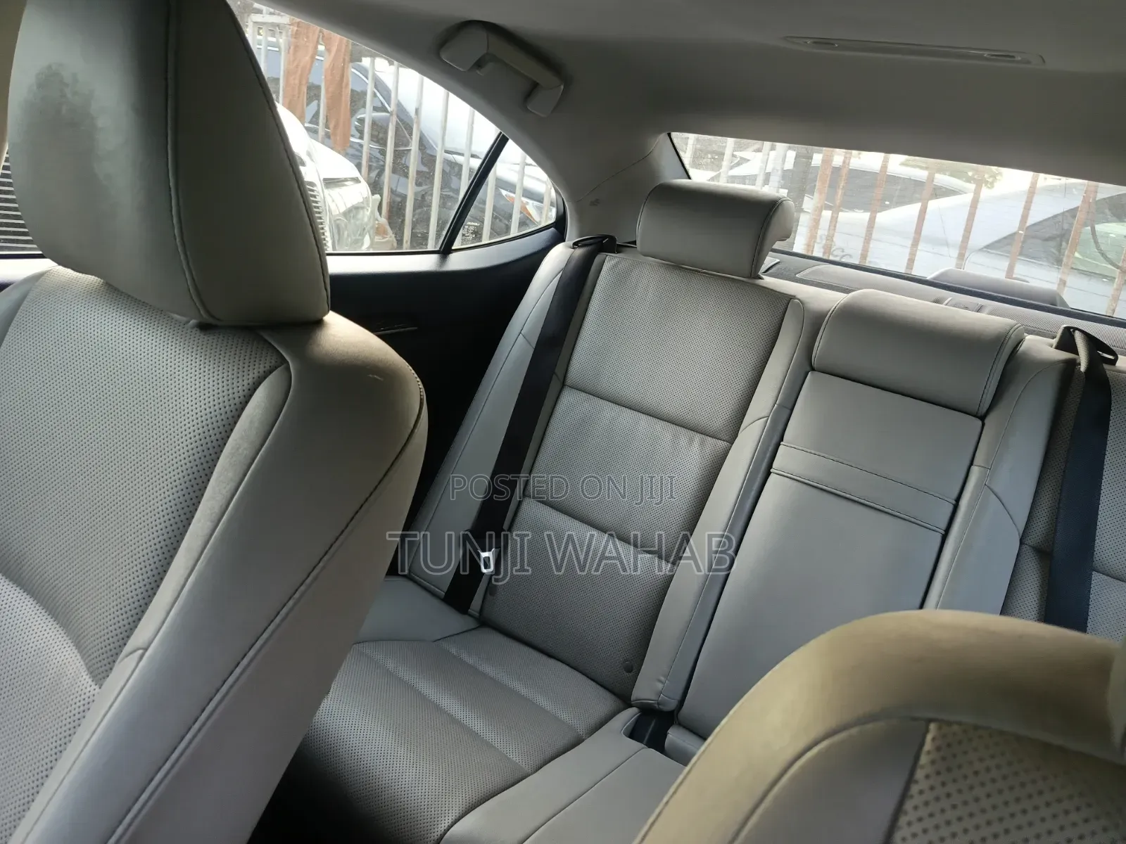 Lexus ES 2014 Silver