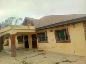 5bdrm Bungalow in Baba Ode, Asa for sale