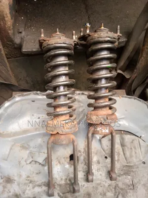 Complete Front Shock Liberty 2010