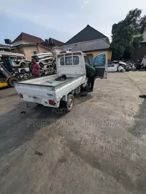 Daihatsu Hijet 2010 White