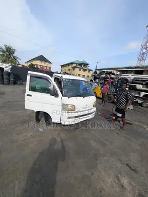 Daihatsu Hijet 2010 White